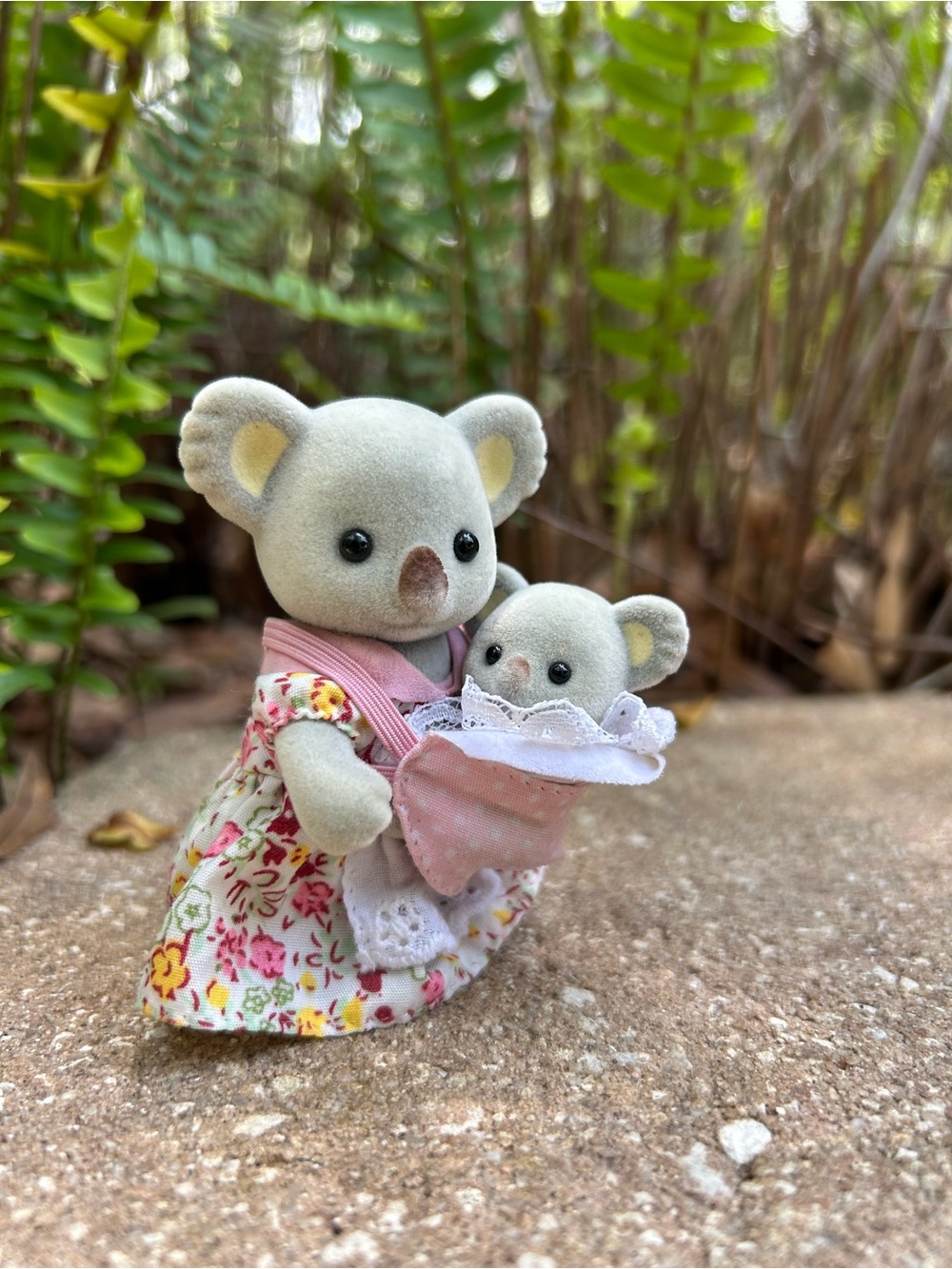 Calico Critters Outback Koala Family ~ - Picture 2 of 2